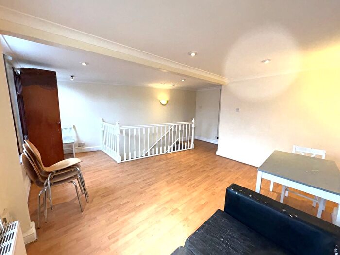 3 Bedroom Flat To Rent In Harrow Road, Sudbury, Wembley, HA0