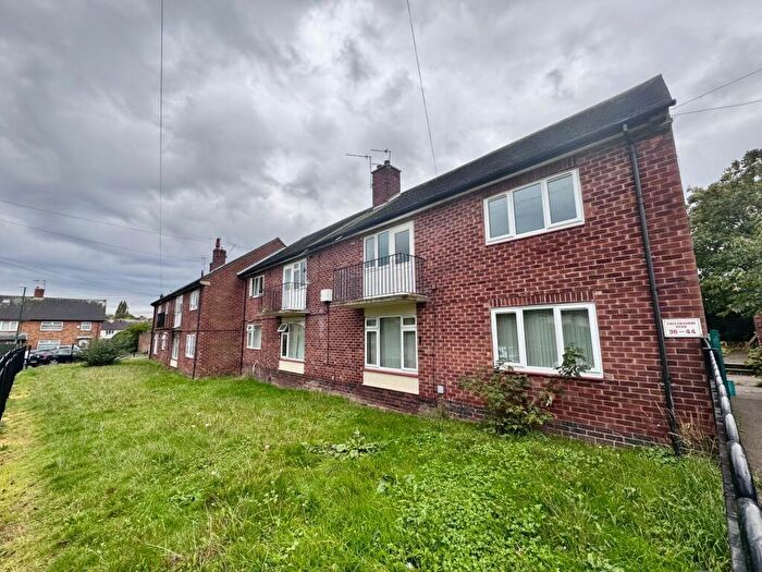 2 Bedroom Flat To Rent In Colesbourne Road, Clifton, NG11