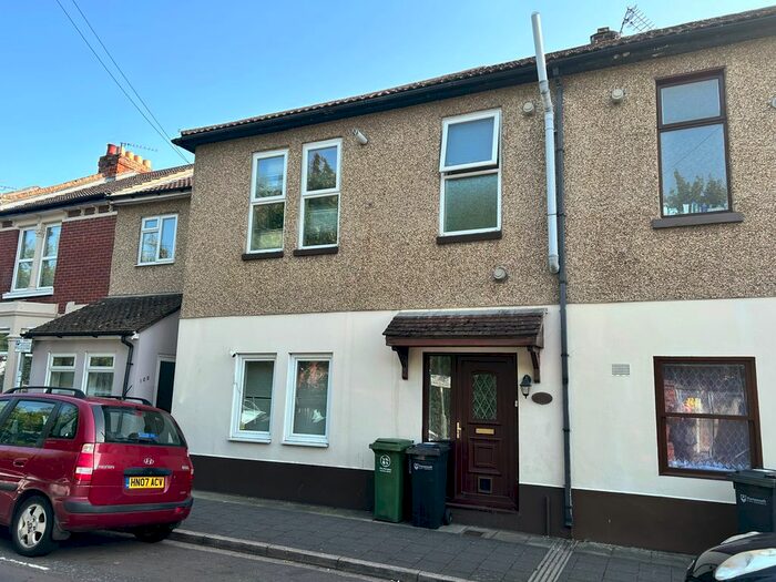 1 Bedroom Property To Rent In London Avenue, Portsmouth, PO2