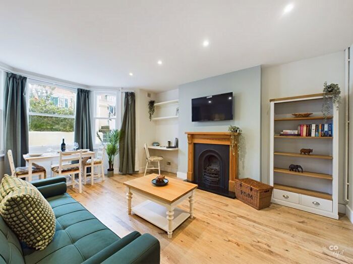 1 Bedroom Terraced House To Rent In Wilbury Road, Hove, BN3