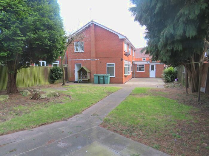 4 Bedroom Detached House To Rent In Cannock Road, Cannock, WS11