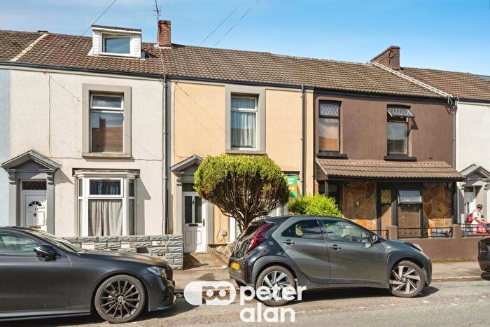 3 Bedroom Terraced House For Sale In Argyle Street, Sandfields, Swansea, SA1