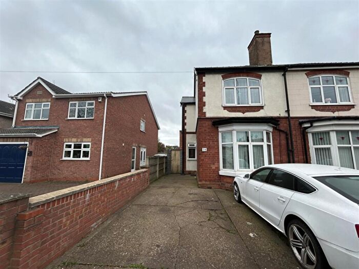 3 Bedroom Semi-Detached House For Sale In Alfreton Road, Sutton-In-Ashfield, NG17