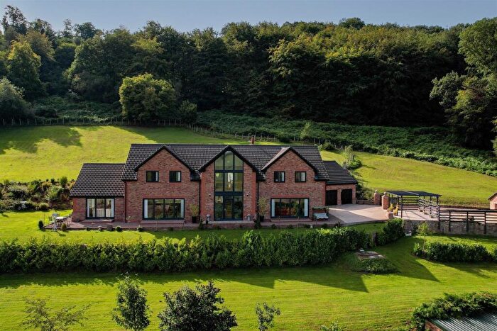 6 Bedroom Detached House For Sale In Brains Green, Blakeney, GL15