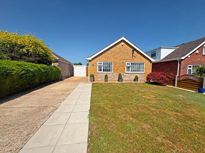 3 Bedroom Detached Bungalow For Sale In Hall Lane, Burgh Le Marsh, Skegness, Lincolnshire, PE24