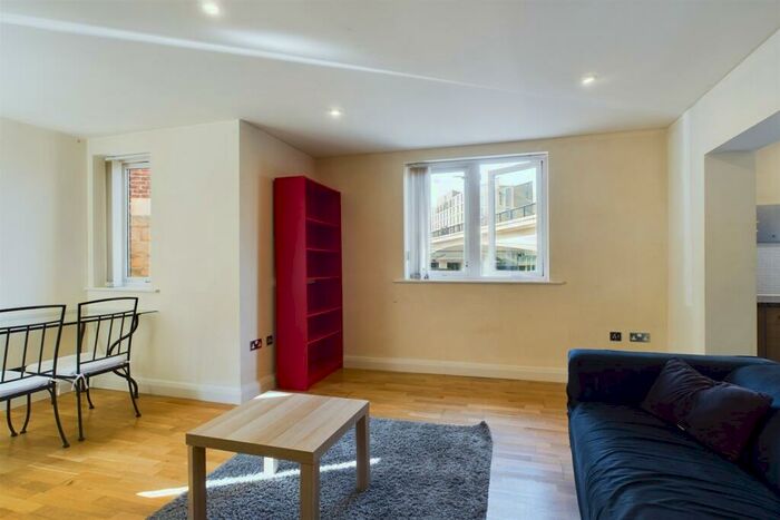 2 Bedroom Property To Rent In Clements Wharf, Back Silver Street, Durham, DH1