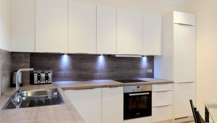 3 Bedroom Property To Rent In King Street, London, W6