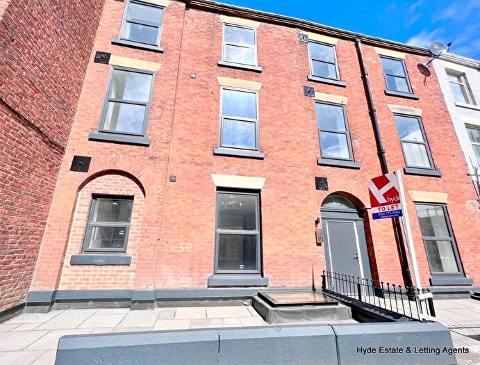 2 Bedroom Apartment To Rent In Parsons Lane, Bury, BL9