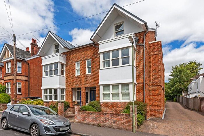2 Bedroom Apartment For Sale In Hatherley Road, Winchester, SO22