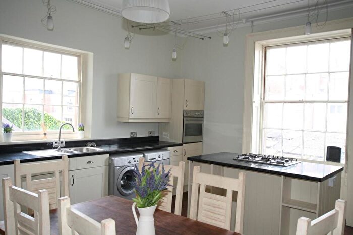 2 Bedroom Flat To Rent In Lansdown Place, Cheltenham, Gloucestershire, GL50