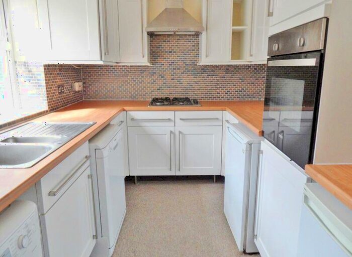 4 Bedroom Terraced House To Rent In Robertson Road, Brighton, BN1