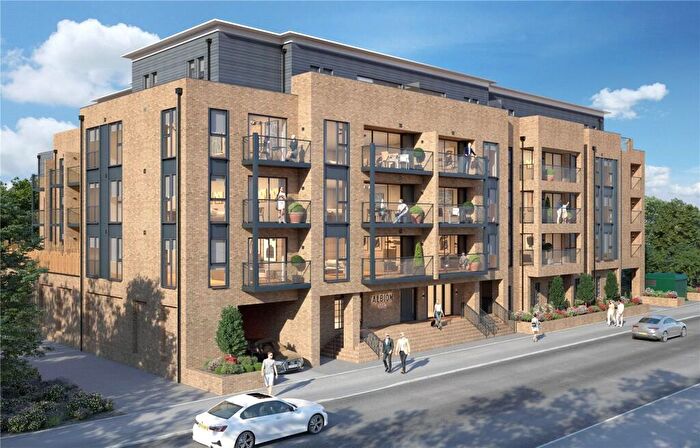 1 Bedroom Apartment For Sale In Albion Yard, Brook Road, Redhill, Surrey, RH1