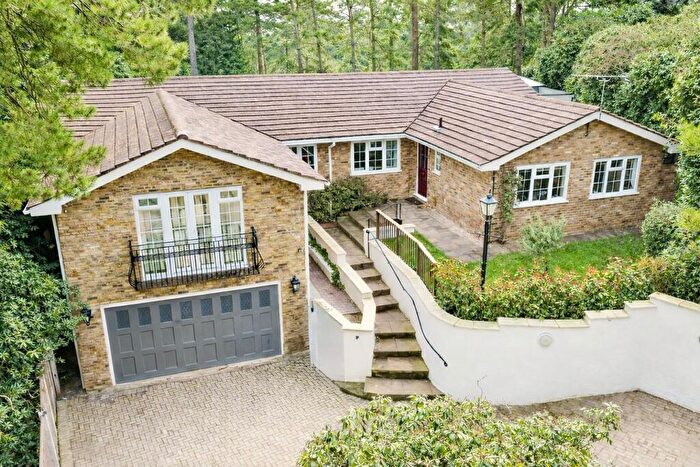 4 Bedroom Detached Bungalow For Sale In Walkers Ridge, Camberley, GU15