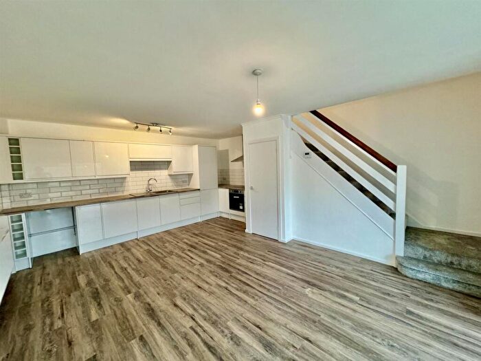 1 Bedroom Flat To Rent In Litlington Court, Surrey Road, BN25