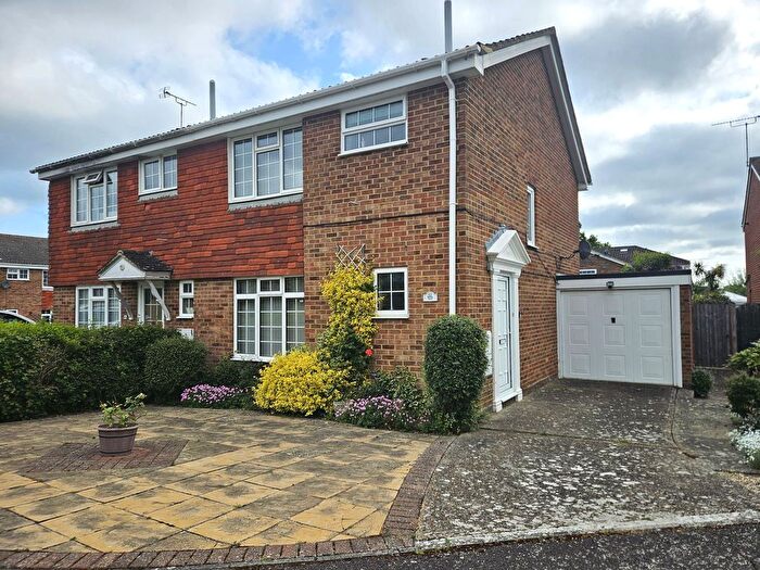 3 Bedroom Semi-Detached House For Sale In Staplehurst, Kent, TN12