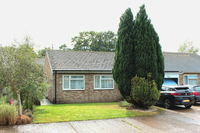 2 Bedroom Bungalow To Rent In Greenway, Buckden, St. Neots, PE19