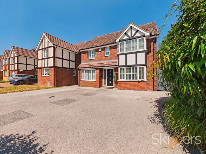 4 Bedroom Detached House For Sale In Acorn Close, Kingsnorth, TN23