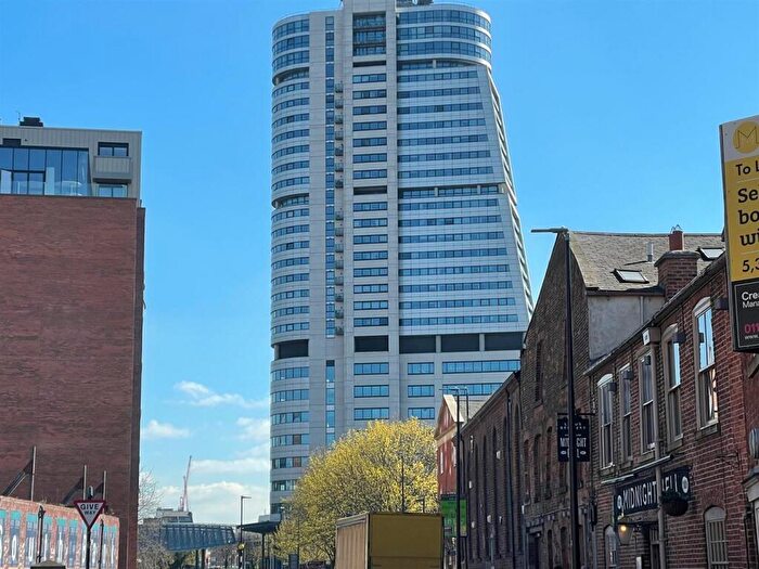 2 Bedroom Apartment To Rent In Water Lane, Leeds City Centre, LS11