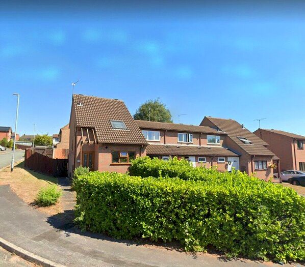 2 Bedroom Semi-Detached House To Rent In Meynell Close, Burton-on-Trent, Staffordshire, DE15