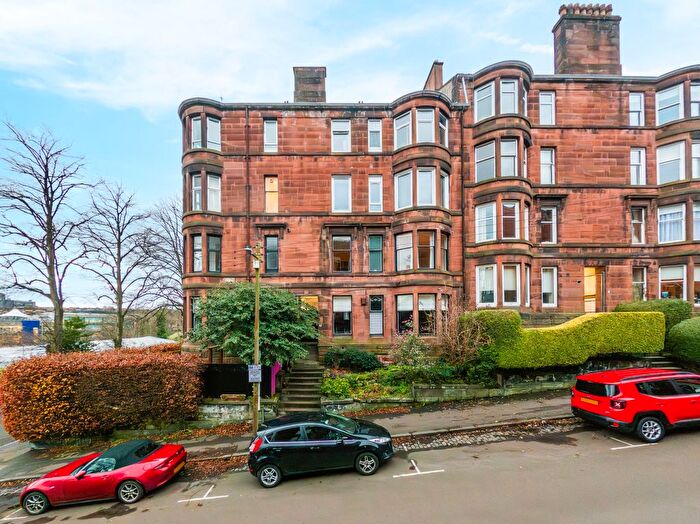 1 Bedroom Flat To Rent In Yarrow Gardens, Kelvinbridge, Glasgow, G20