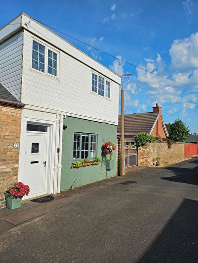 2 Bedroom Cottage For Sale In South Beach Lane, Troon, KA10