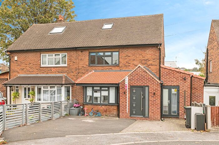 4 Bedroom Semi-detached House For Sale In Walnut Lane, Dewsbury, WF12