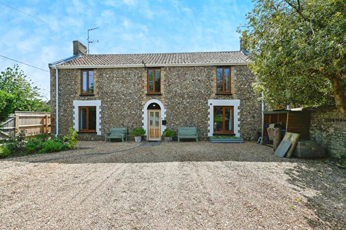 5 Bedroom Detached House For Sale In Whittington Hill, Whittington, King'S Lynn, PE33