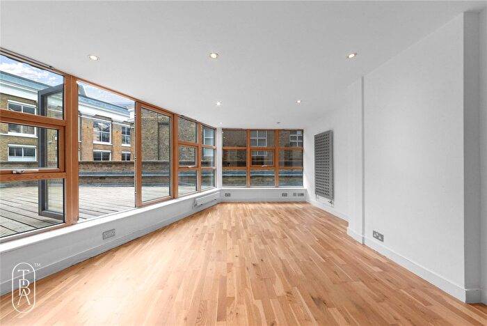 2 Bedroom Flat To Rent In Leonard Street, London, EC2A