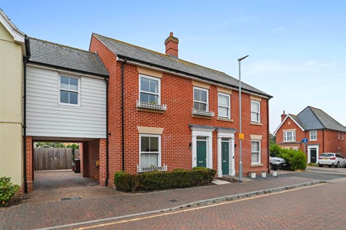 3 Bedroom Semi-Detached House For Sale In Cambridge Drive, Lawford, Manningtree, CO11