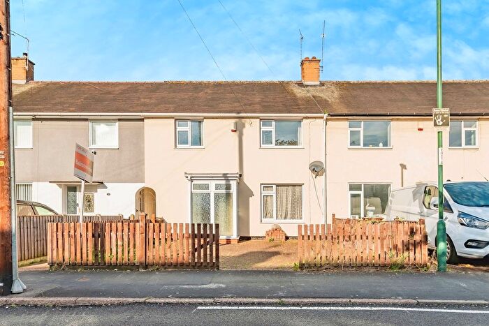3 Bedroom Terraced House For Sale In Wrenthorpe Vale, Nottingham, NG11