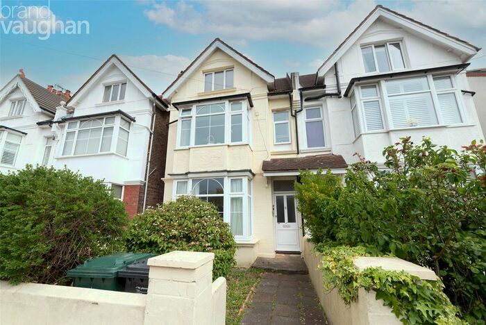 Studio To Rent In Glebe Villas, Hove, East Sussex, BN3