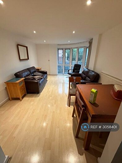 2 Bedroom Flat To Rent In The Pinnacle, Reading, RG1