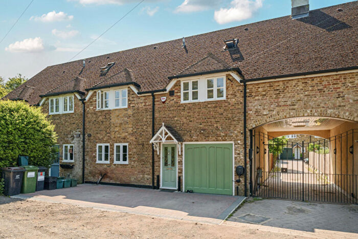 6 Bedroom Semi-Detached House For Sale In Blackness Lane, Keston, BR2