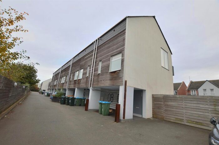 3 Bedroom End Of Terrace House To Rent In The Cable Yard, Electric Wharf, Coventry CV1