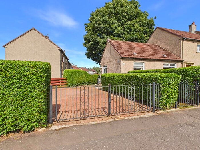 1 Bedroom Bungalow For Sale In Carlowrie Avenue, Blantyre, Glasgow, G72
