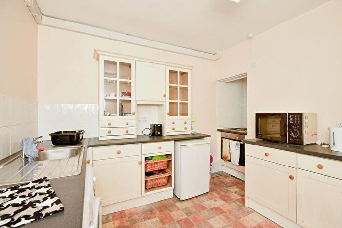 3 Bedroom Terraced House For Sale In Borstal Street, Rochester, Kent, ME1