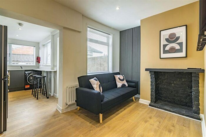 1 Bedroom House To Rent In Morley Street, Sutton-in-Ashfield, NG17