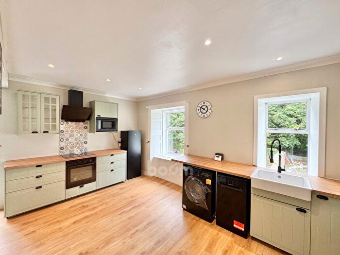 2 Bedroom Flat For Sale In Mill Road, Kilbirnie, KA25