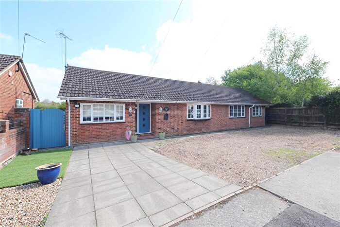 4 Bedroom Detached Bungalow For Sale In Church Road, Uxbridge, UB8