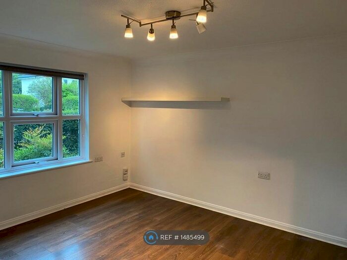 1 Bedroom Flat To Rent In Bridge House, Tunbridge Wells, TN4