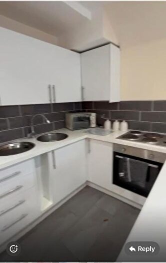 1 Bedroom Flat To Rent In Sparkhill, West Midlands, DY5