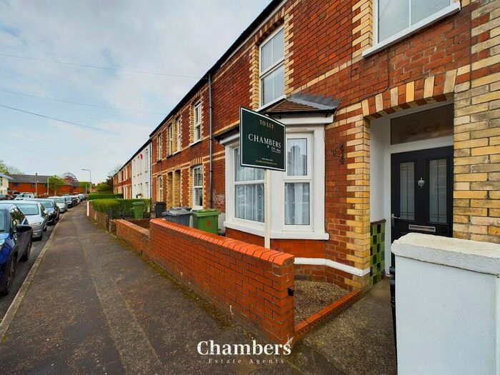 2 Bedroom End Of Terrace House To Rent In Tyn-Y-Pwll Road, Whitchurch, Cardiff, CF14