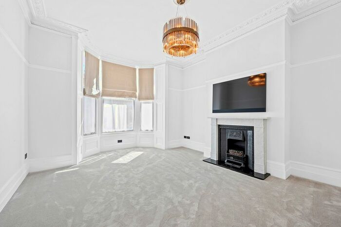 1 Bedroom Flat To Rent In Ridgway, London, SW19