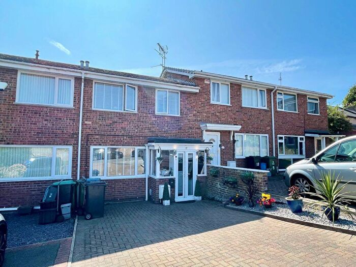 3 Bedroom Terraced House For Sale In Cheviot Close, Gwersyllt, Wrexham, LL11