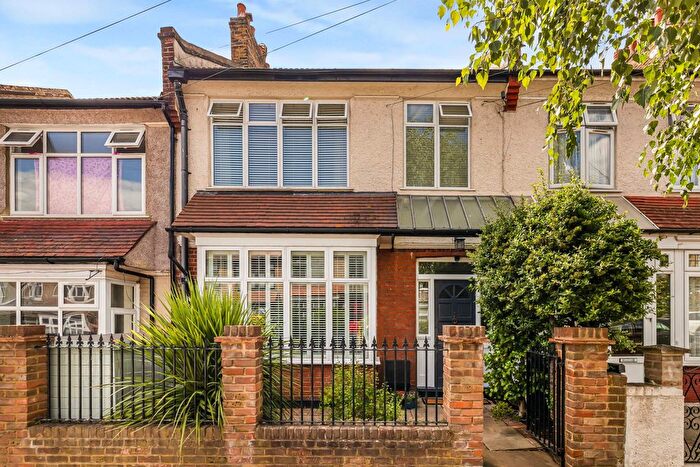 4 Bedroom Terraced House For Sale In Arthurdon Road, London, SE4