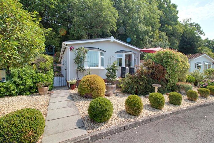 2 Bedroom Park Home For Sale In Hopeswood Park, Gloucester Road, Longhope, GL17