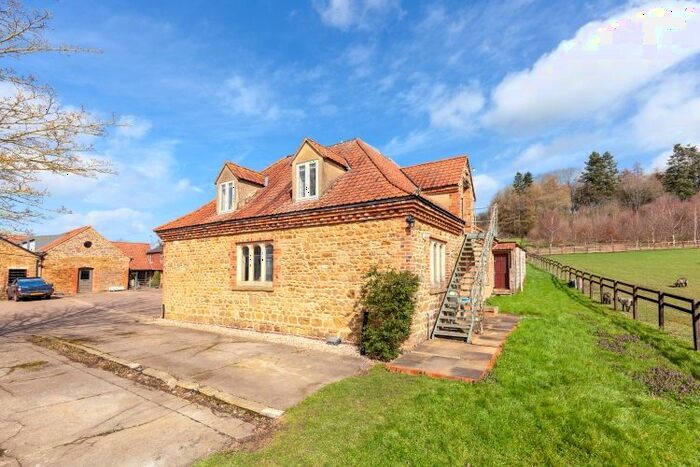 1 Bedroom Studio To Rent In Byfield Road, Priors Marston, Southam, CV47