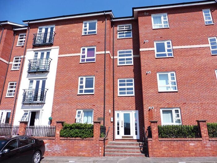 2 Bedroom Apartment To Rent In City View, Erdington, Birmingham, B23