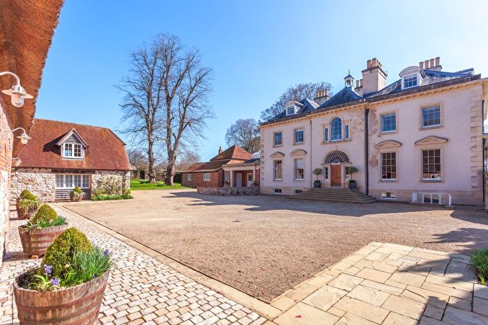 7 Bedroom Detached House To Rent In Rockley, Marlborough, SN8