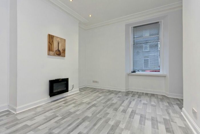 1 Bedroom Flat To Rent In Summerfield Terrace, City Centre, Aberdeen, AB24